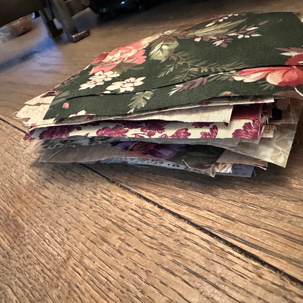 98 Precut 5 Inch Fabric Quilt Squares Floral Botanical Cotton Patchwork Lot - Picture 2 of 8